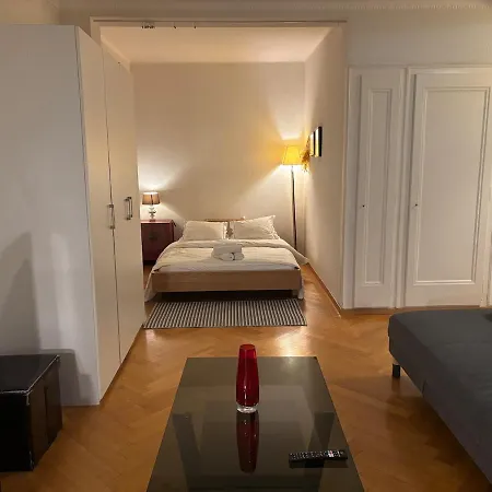 Apartment Specious In Down With View Lausanne